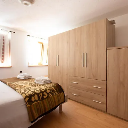 Les Quartier Appartaments