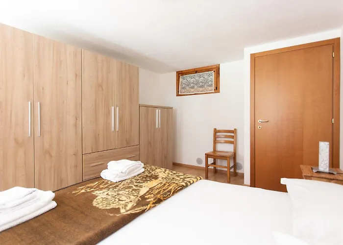 Les Quartier Appartaments *